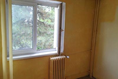 Apartament cu 3 camere semidecomandat în Drumul Găzarului - 3