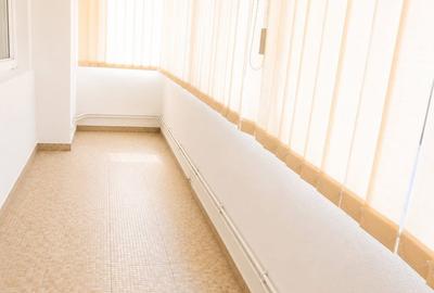 Apartament cu 4 camere decomandat în Trocadero - 14