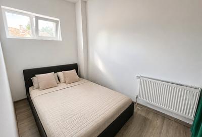Apartament cu 2 camere semidecomandat, mobilat în Complex Studențesc