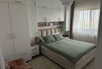 Apartament cu 2 camere decomandat în Galata