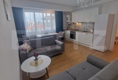 Apartament cu 3 camere decomandat, mobilat în Central