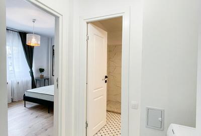 Apartament cu 3 camere decomandat în Moșilor - 4
