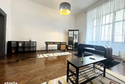 Spațiu comercial, de 68 mp, în Central