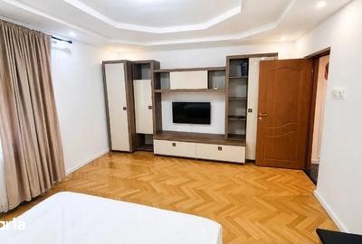 Apartament cu 2 camere decomandat în Rahova