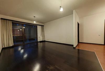 Apartament cu 2 camere decomandat în Valea Cetății