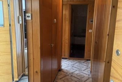 Apartament cu 2 camere decomandat în Calea București