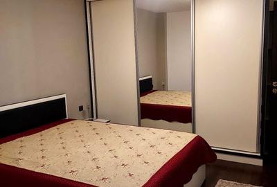 Apartament cu 2 camere decomandat în Precista