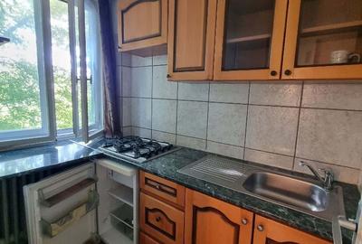 Garsonieră semidecomandată, mobilată în Eroii Revoluției - 1