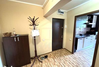 Apartament cu 3 camere decomandat, mobilat în Micro 20 - 9