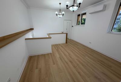 Casă cu 3 camere cu Teren 80 Mp în Victoriei