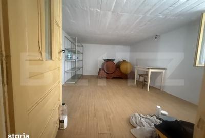 Casă cu 4 camere cu Teren 1692 Mp în Voinești - 3
