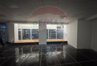 Spațiu comercial, de 156.69999694824 mp, în Piața Centrală - 7