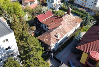Teren de 1770 mp, în Zorilor - 6