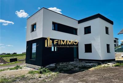 Casă individuală cu 4 camere cu Teren 500 Mp în Bulai - 2