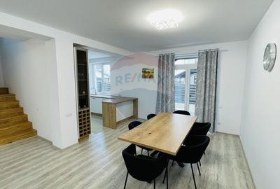 Casă individuală cu 4 camere cu Teren 297 Mp în Cristian - 11