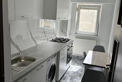 Garsonieră decomandată, mobilată în Costin Georgian - 4