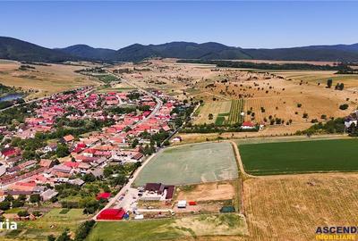 Teren de 1370 mp, în Măieruș - 9