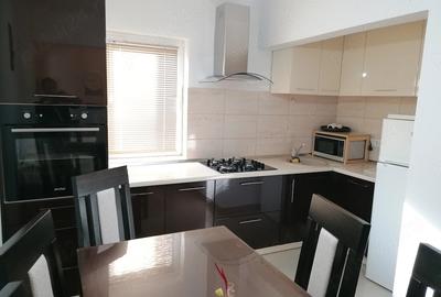 Apartament cu 2 camere semidecomandat în Central - 2
