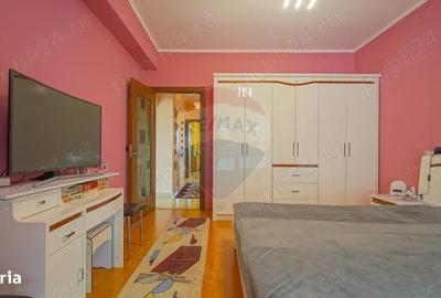 Apartament cu 3 camere decomandat, mobilat în Tractorul - 7