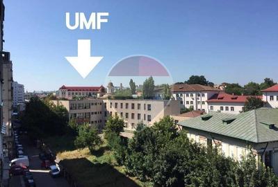 Apartament cu 3 camere decomandat, mobilat în Bd. Independenței