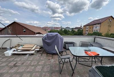 Apartament cu 3 camere decomandat în Nord - 2