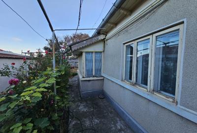 Casă cu 3 camere în Chercea - 5