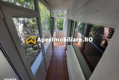 Garsonieră decomandată în Nerva Traian