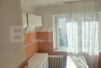Apartament cu 2 camere semidecomandat în Micro 16