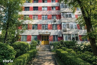 Apartament cu 3 camere în Sud