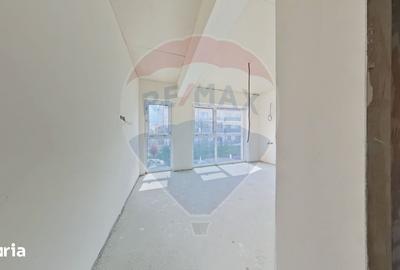 Casă cu 5 camere cu Teren 227 Mp în Central