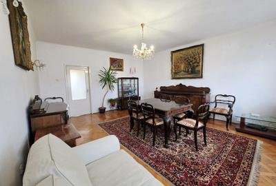 Apartament cu 3 camere decomandat în Central - 3