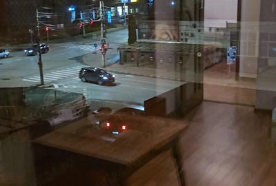 Apartament cu 2 camere decomandat în Universității