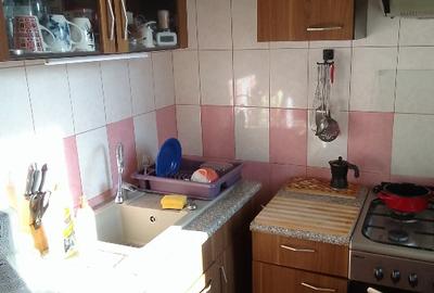 Apartament cu 2 camere nedecomandat în 23 August - 7