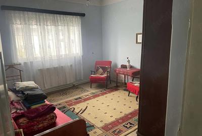 Casă cu 4 camere cu Teren 625 Mp în Central - 8