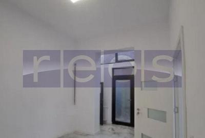 Spațiu comercial, de 45 mp, în Timpuri Noi