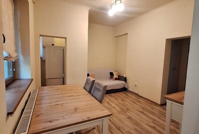 Apartament cu 2 camere decomandat în Semicentral - 2