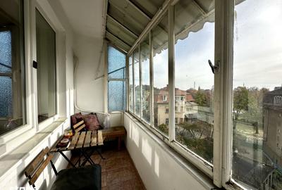 Apartament cu 2 camere semidecomandat în Medicină