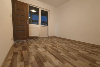 Apartament cu 2 camere semidecomandat în Nicolae Bălcescu
