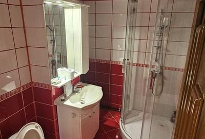 Apartament cu 2 camere decomandat în 9 Mai - 7