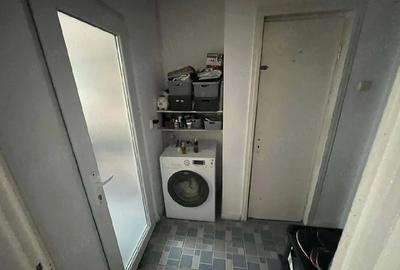 Apartament cu 2 camere decomandat în Sud