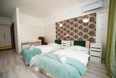 Apartament cu 2 camere semidecomandat, mobilat în Est