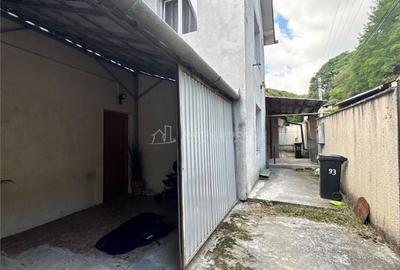 Casă cu 4 camere în Deve