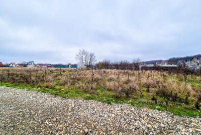 Teren Construcții intravilan de 909 mp, în Smeura - 1