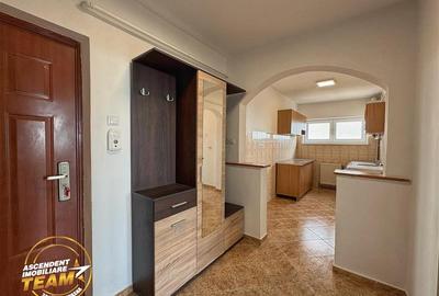 Apartament cu 2 camere decomandat în Simeria - 14