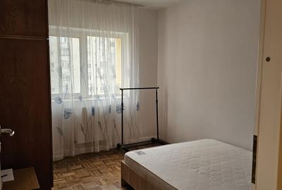 Apartament cu 3 camere decomandat în Micro 11 - 5