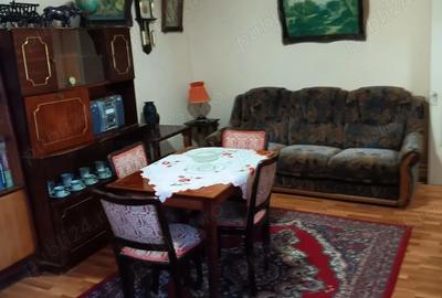 Casă cu 2 camere decomandat în Central - 2