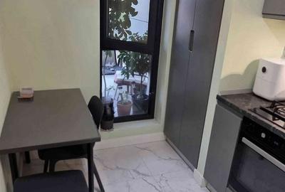 Apartament cu 3 camere în Băneasa