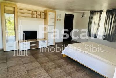 Casă cu Teren 725 Mp în Dubova - 1
