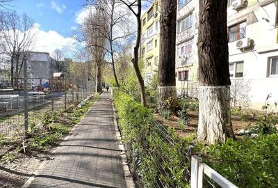 Apartament cu 2 camere semidecomandat în Micro 40
