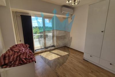 Apartament cu 4 camere semidecomandat în Unirii - 21